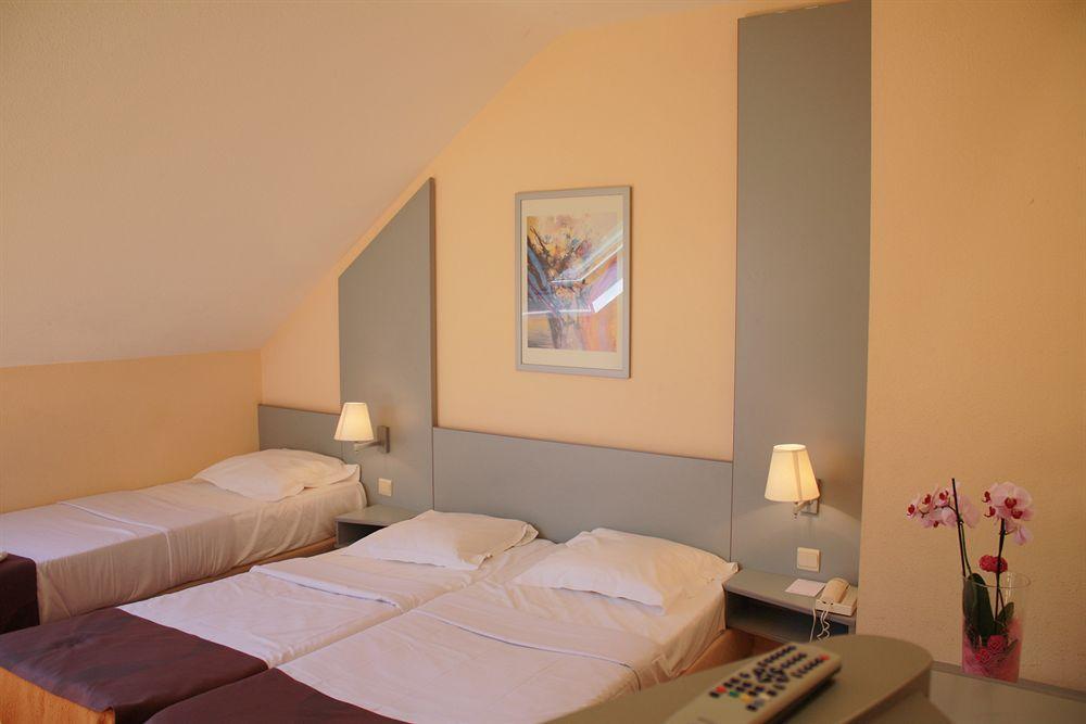 Ibis Wavre Brussels East Hotel Exterior foto